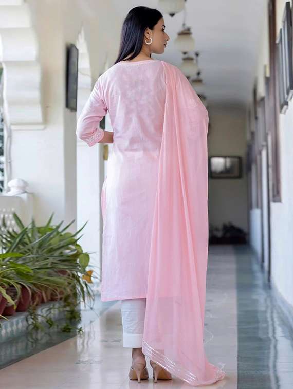 women pink kurta dupatta set - 22466328 -  Standard Image - 4