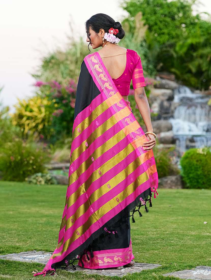 women self designed saree with attached blouse with blouse - 22467535 -  Standard Image - 4