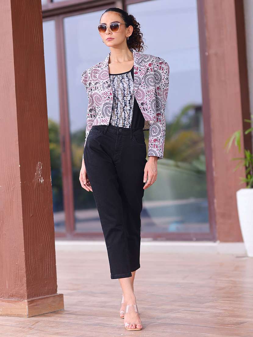 women printed multi colored cotton crop shacket - 22467588 -  Standard Image - 4