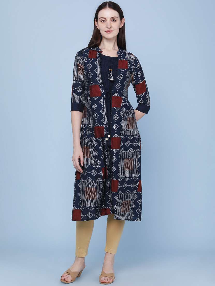 women printed three quarter sleeve kurta