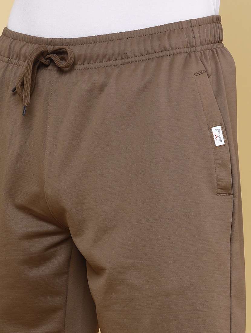 men solid mid rise regular fit shorts - 22468656 -  Standard Image - 1
