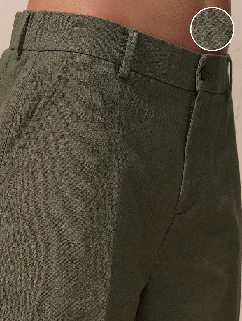 men solid mid rise shorts - 22469168 -  Standard Image - 1