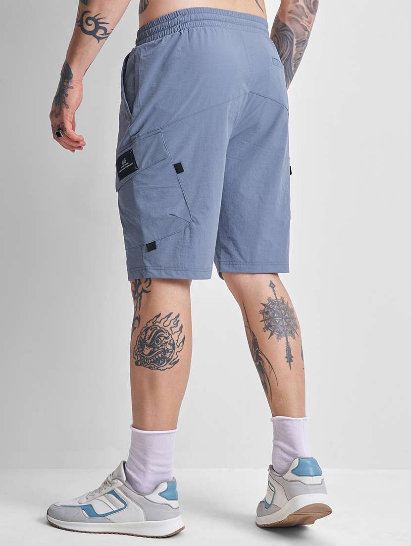 men solid mid rise cargo shorts - 22469191 -  Standard Image - 4