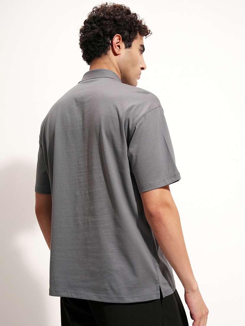 men grey cotton plain t-shirt - 22469371 -  Standard Image - 4