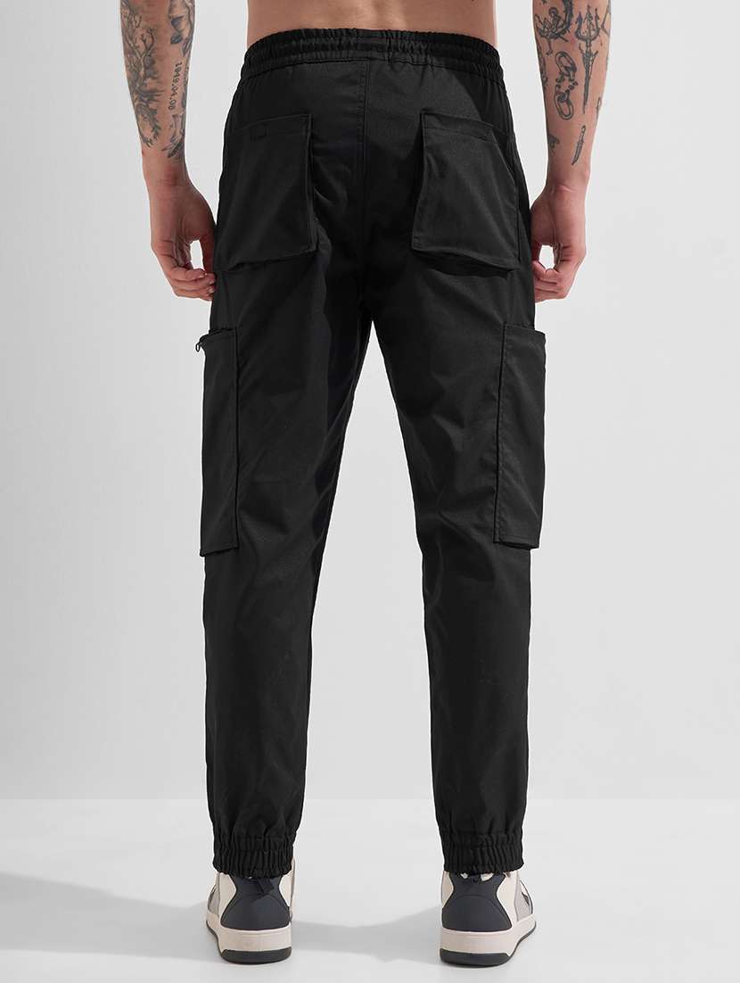 men solid mid rise regular fit cargo  - 22469459 -  Standard Image - 4