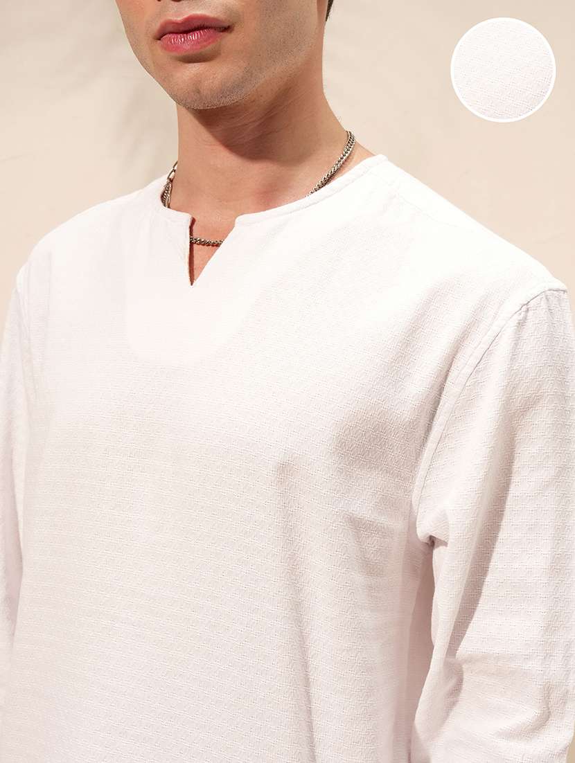 Men Self Design Notch Neck Short Kurta - 22470117 -  Standard Image - 1