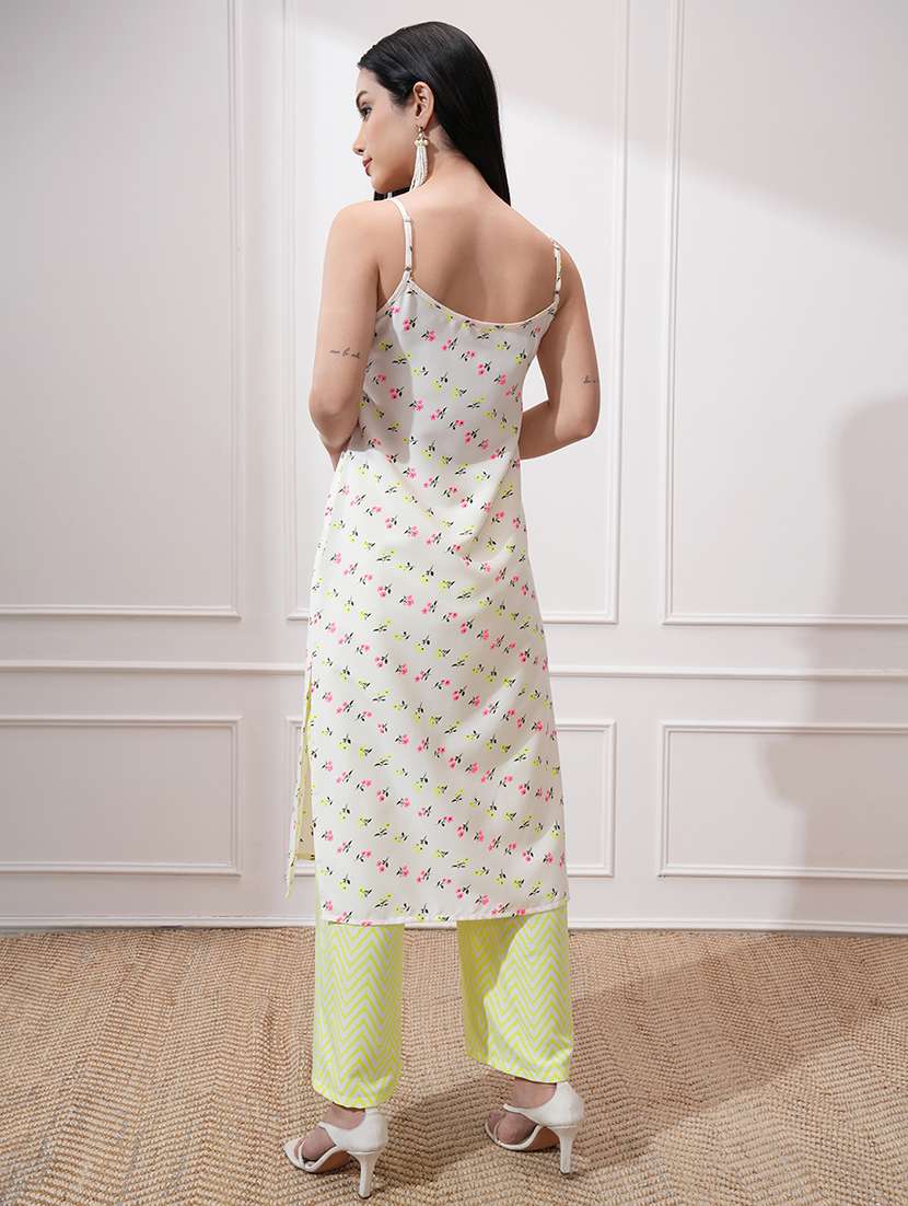 women off white kurta palazzo set set - 22470346 -  Standard Image - 4