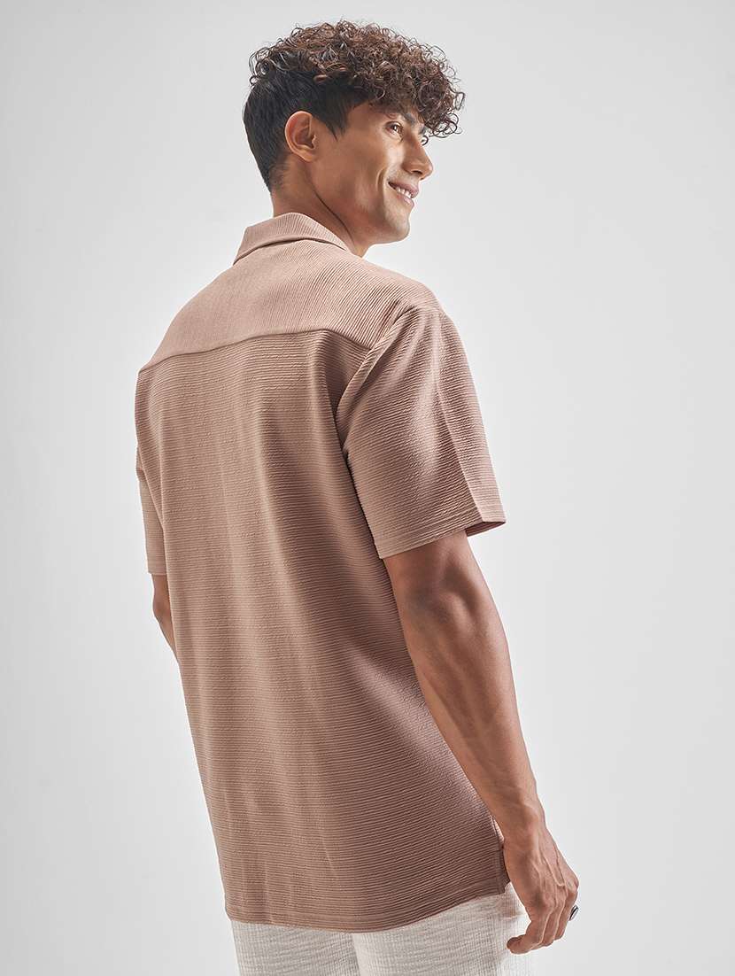 Men Self Design Short Sleeve Regular Fit Casual Shirt - 22470582 -  Standard Image - 4