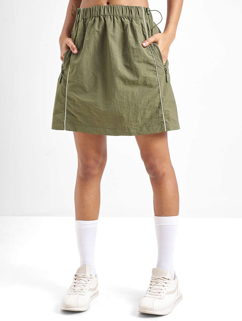 women green nylon straight skirt