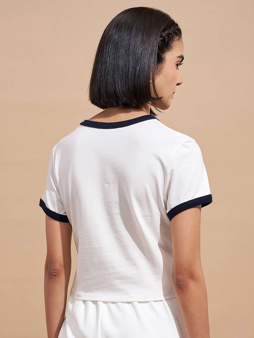 women printed short sleeve crop top - 22470905 -  Standard Image - 4