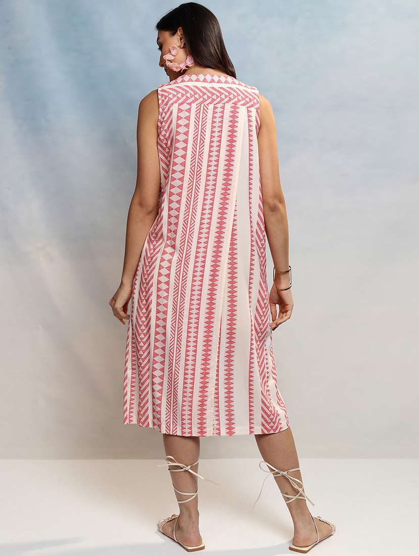 women printed viscose regular sleeveless women shrug - 22471394 -  Standard Image - 4