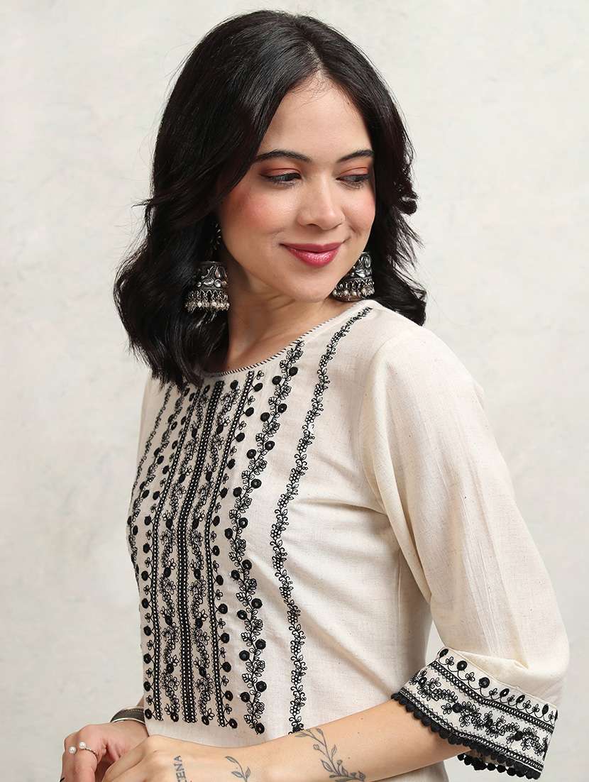 women white kurta pant set - 22471463 -  Standard Image - 1