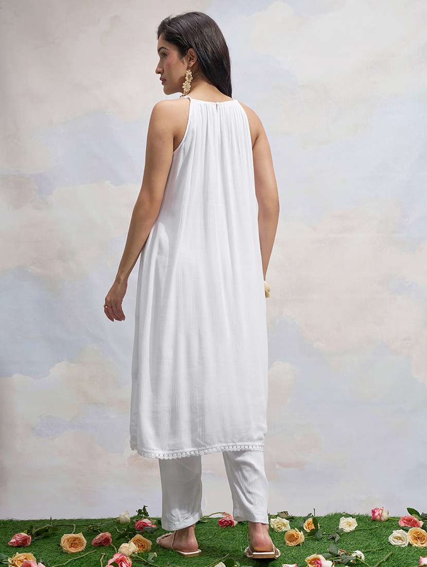 women white kurta pant set - 22471466 -  Standard Image - 4
