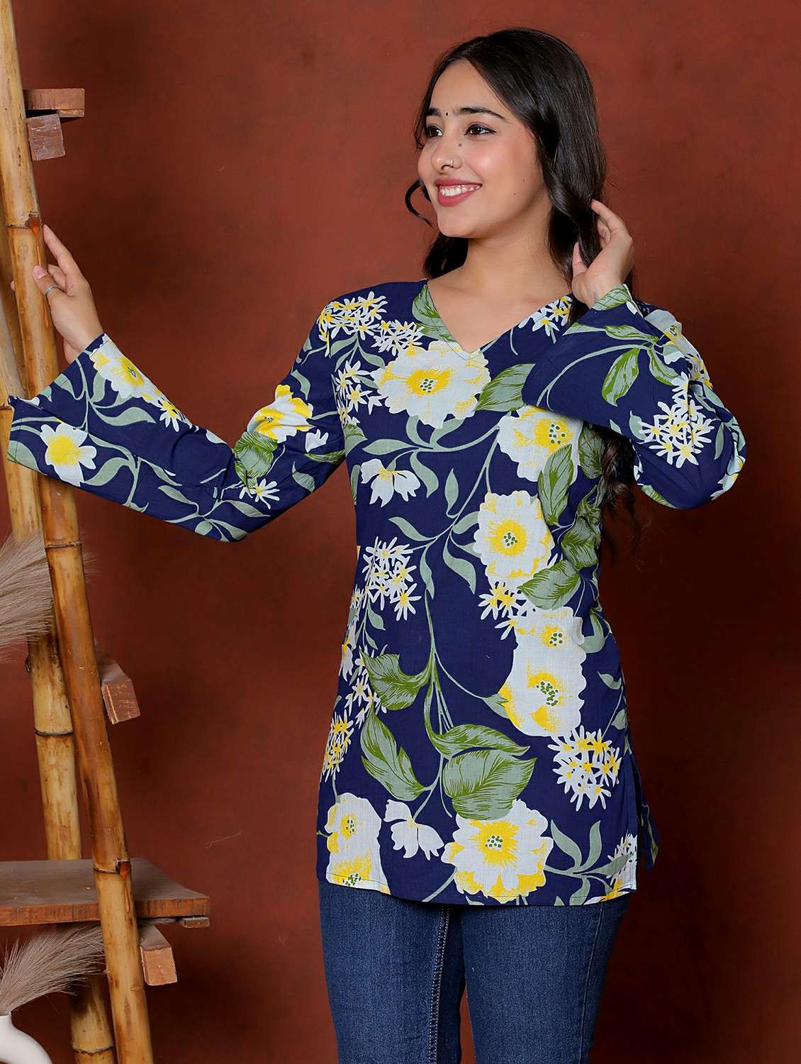 women floral printed long sleeve straight kurti - 22471469 -  Standard Image - 1