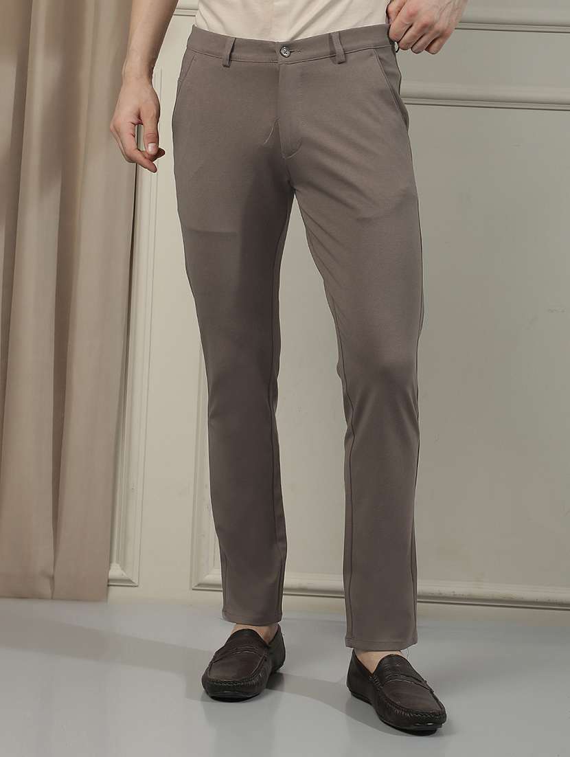 men solid mid rise chinos casual trouser