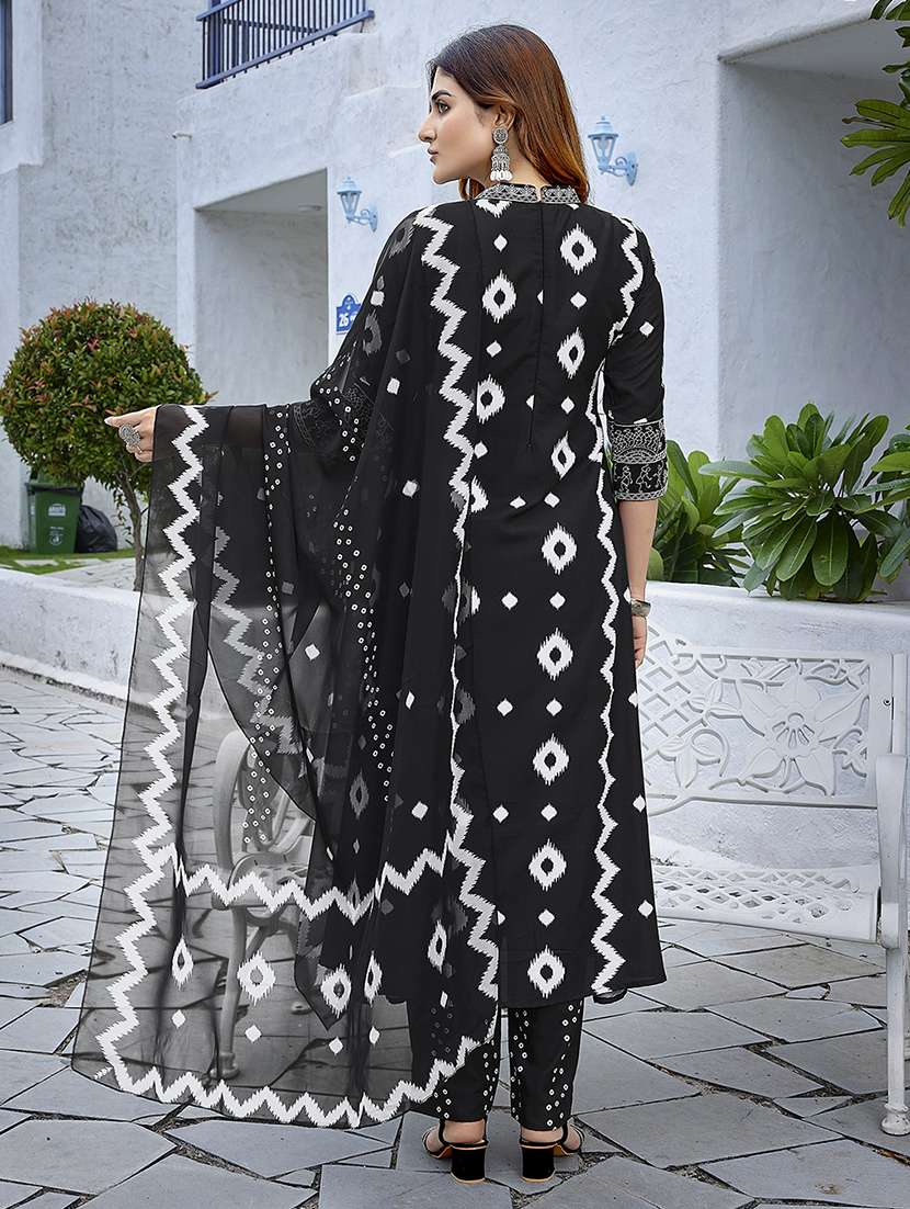 women self design black suit set - 22471670 -  Standard Image - 4