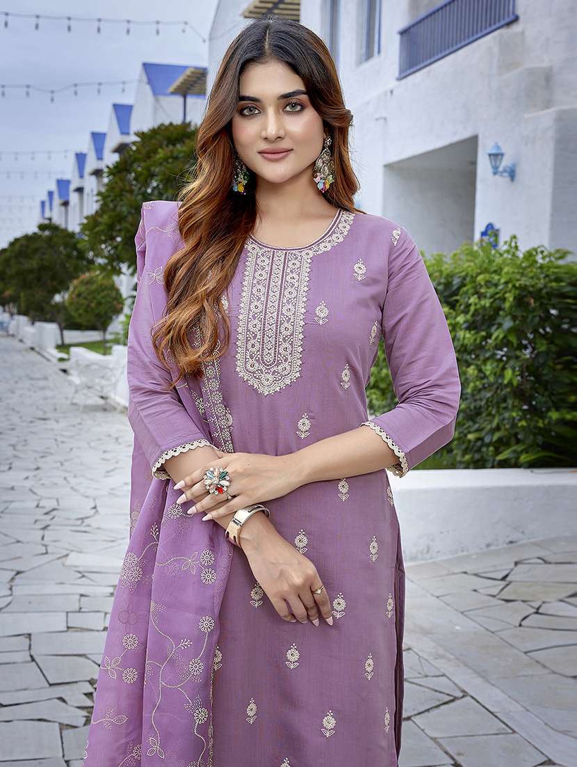women purple suit set - 22471673 -  Standard Image - 1