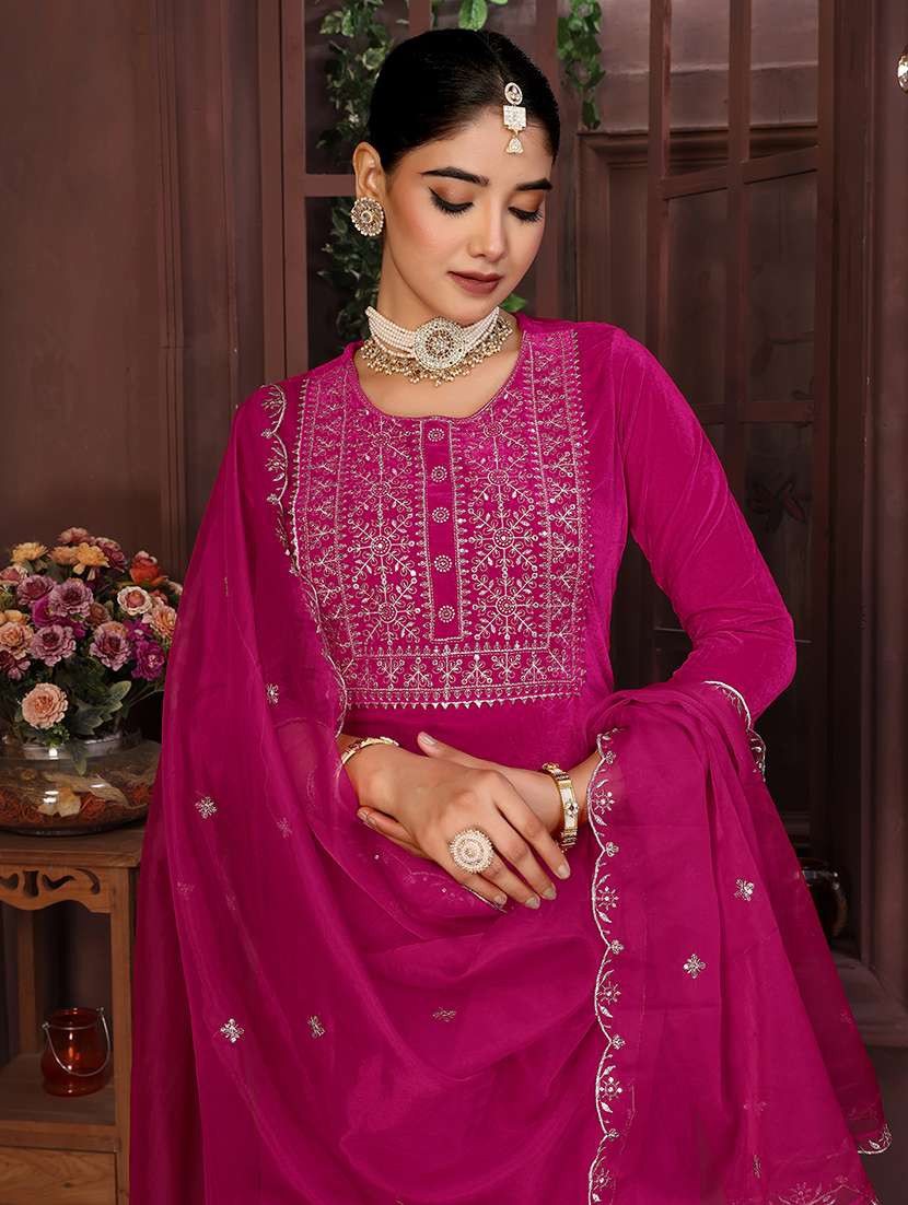 women self design pink suit set - 22471706 -  Standard Image - 1
