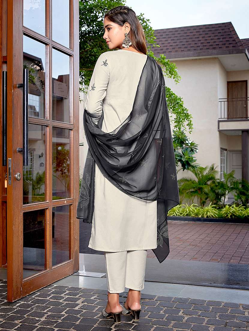 women beige suit set - 22471718 -  Standard Image - 4