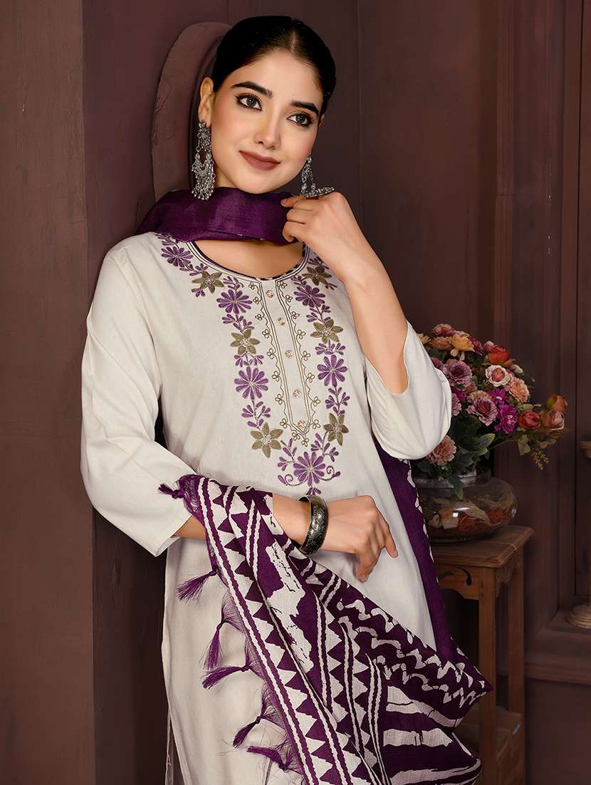 women self design beige suit set - 22471725 -  Standard Image - 1