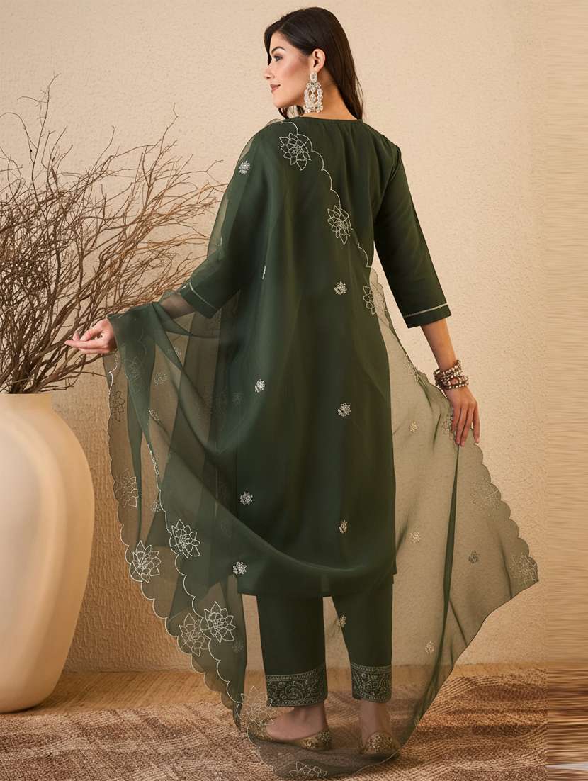 women olive suit set - 22471751 -  Standard Image - 4