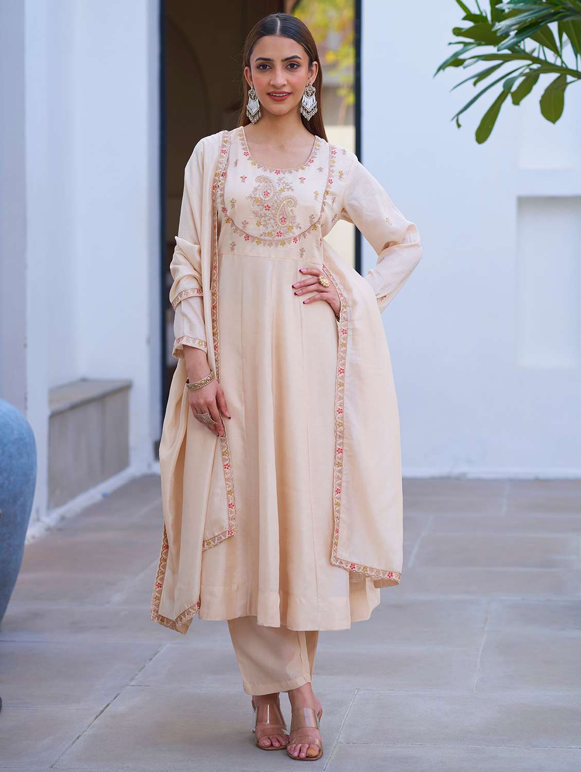 women cream suit set