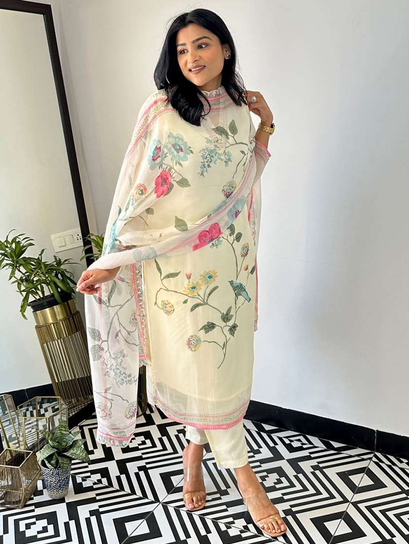 women beige suit set - 22471831 -  Standard Image - 4
