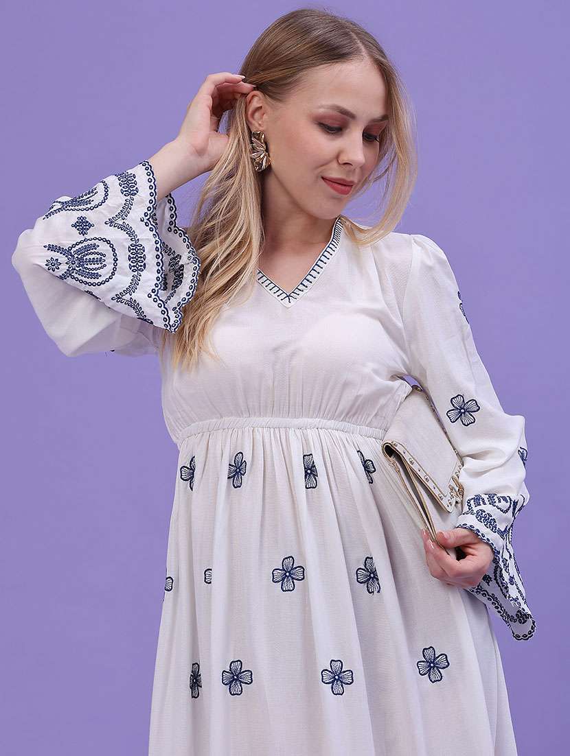 Women Embroidered Long Sleeves Fit And Flare Dress - 22472348 -  Standard Image - 1