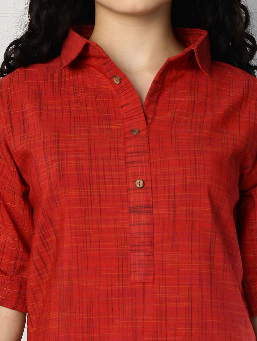 women red cotton straight kurta - 22472536 -  Standard Image - 6