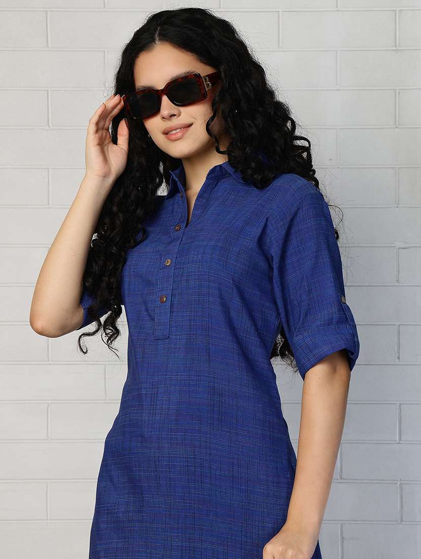 Women Blue Cotton Straight Kurta - 22472537 -  Standard Image - 1