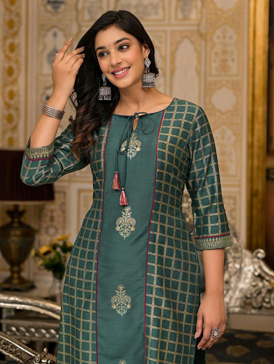 women bottle green cotton straight kurta - 22473113 -  Standard Image - 1