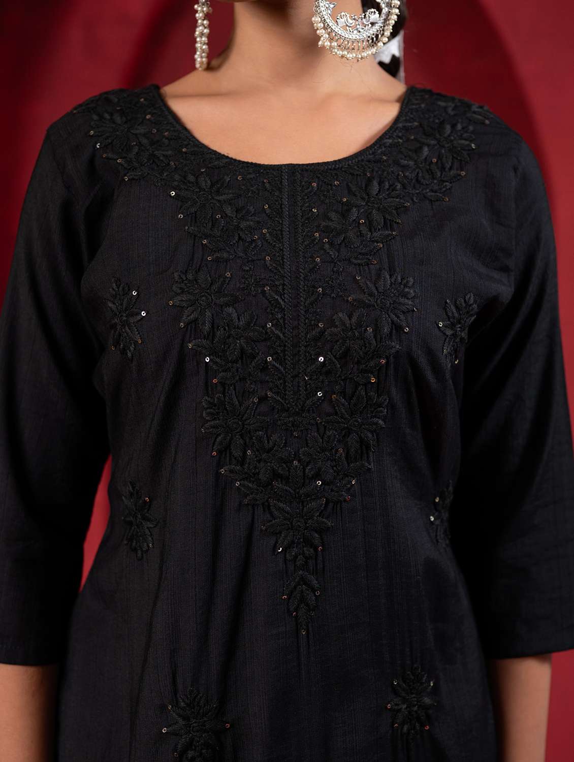 women solid with work three quarter sleeve straight kurta - 22473139 -  Standard Image - 1