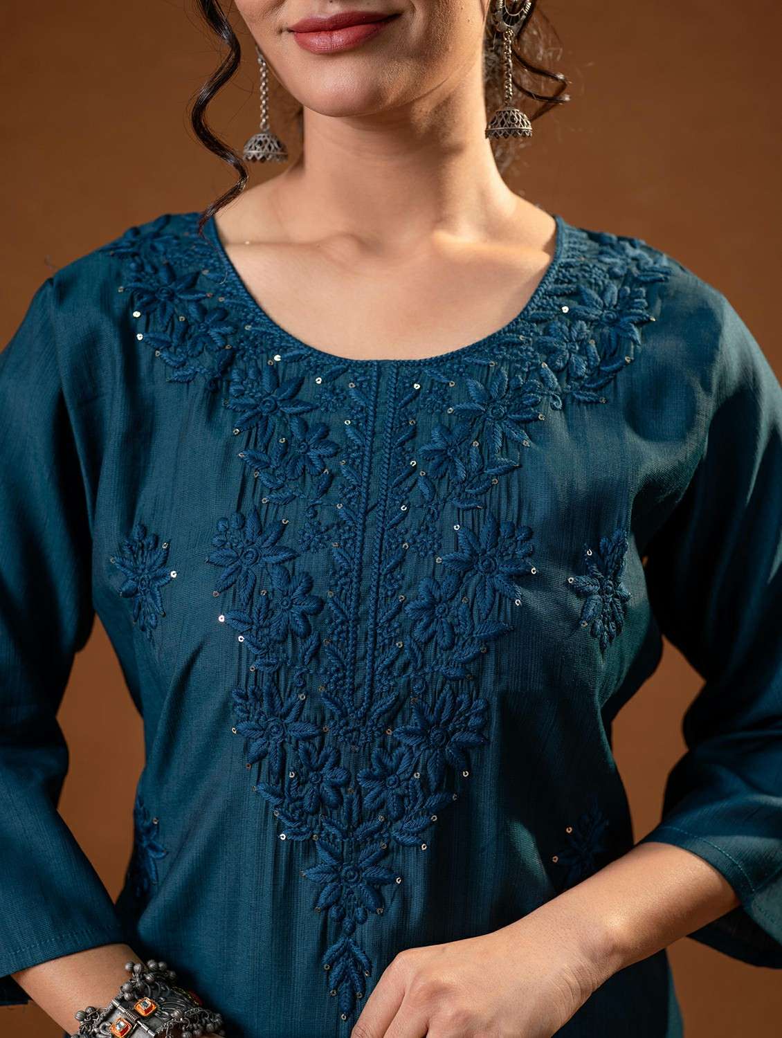 women teal viscose straight kurta - 22473141 -  Standard Image - 4