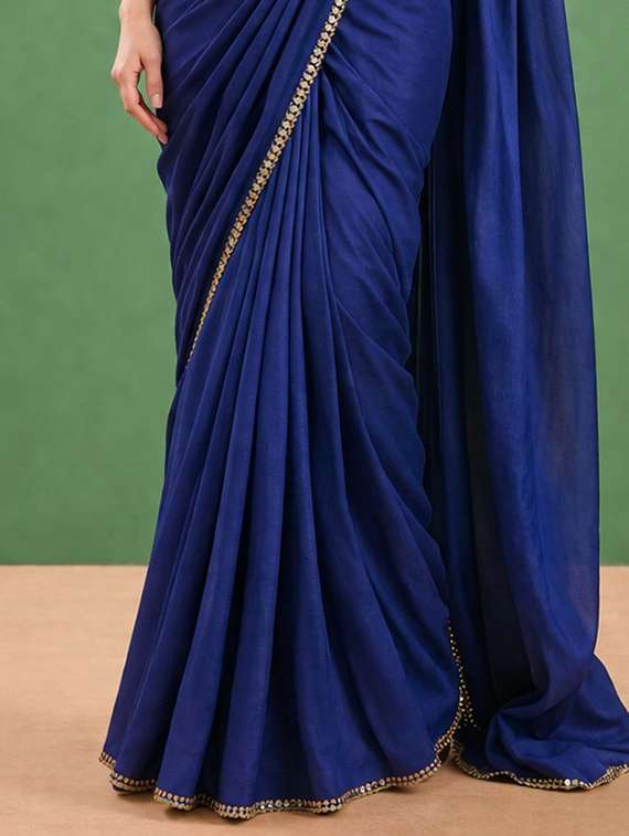 women solid with bordered saree with blouse - 22473310 -  Standard Image - 1