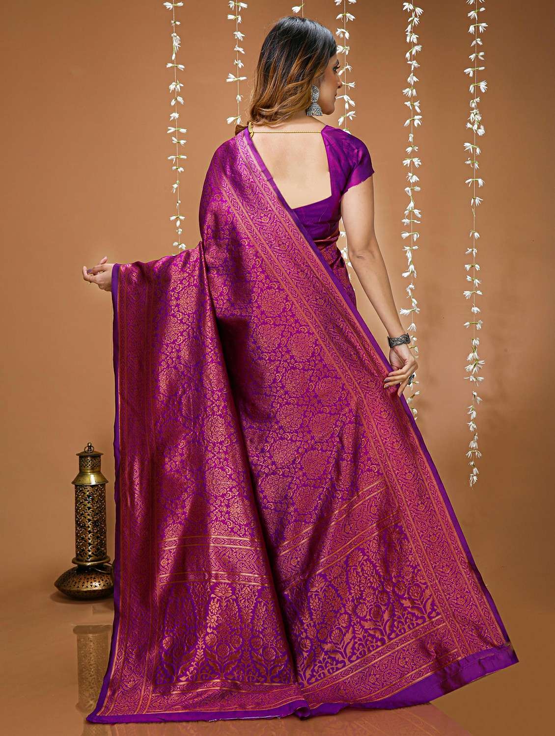 Women Purple Kanjivaram Saree With Blouse - 22473497 -  Standard Image - 4