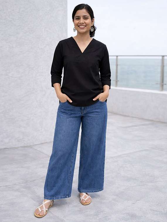 women black linen regular top - 22477444 -  Standard Image - 4