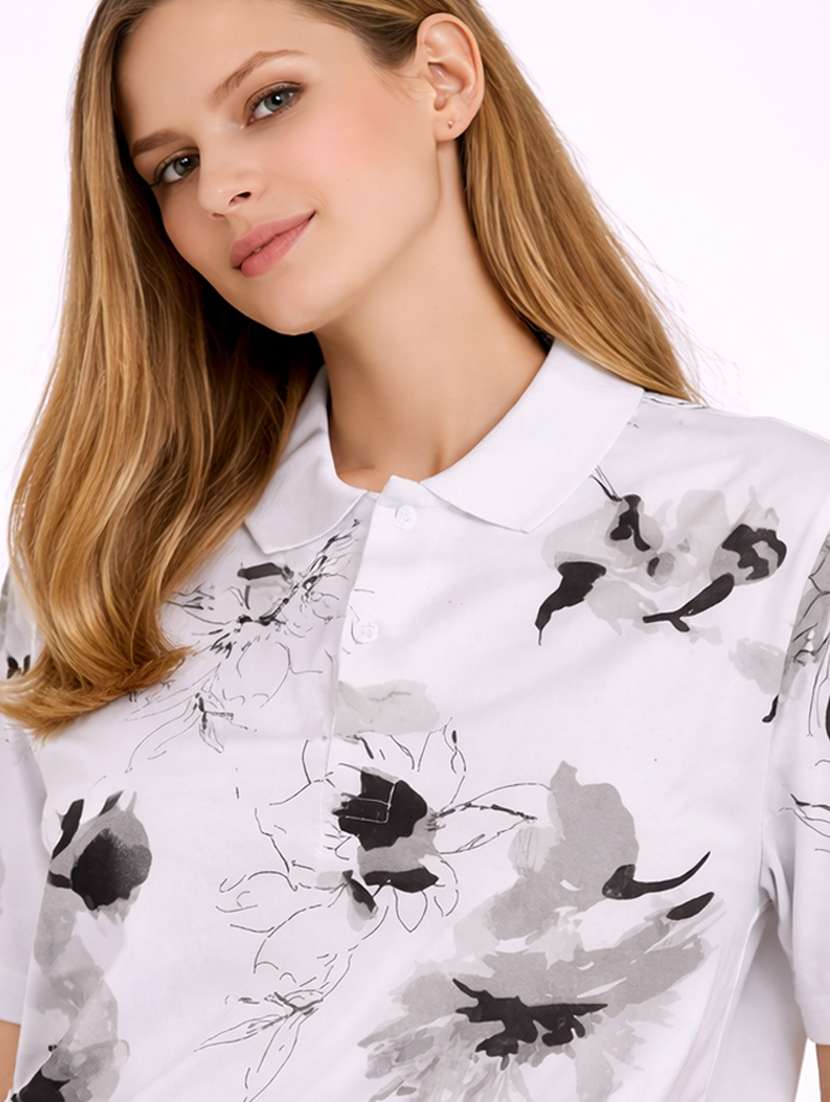 women floral printed short sleeves oversized t-shirt - 22478024 -  Standard Image - 1