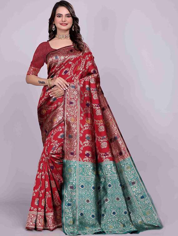women self design banarasi saree with blouse
