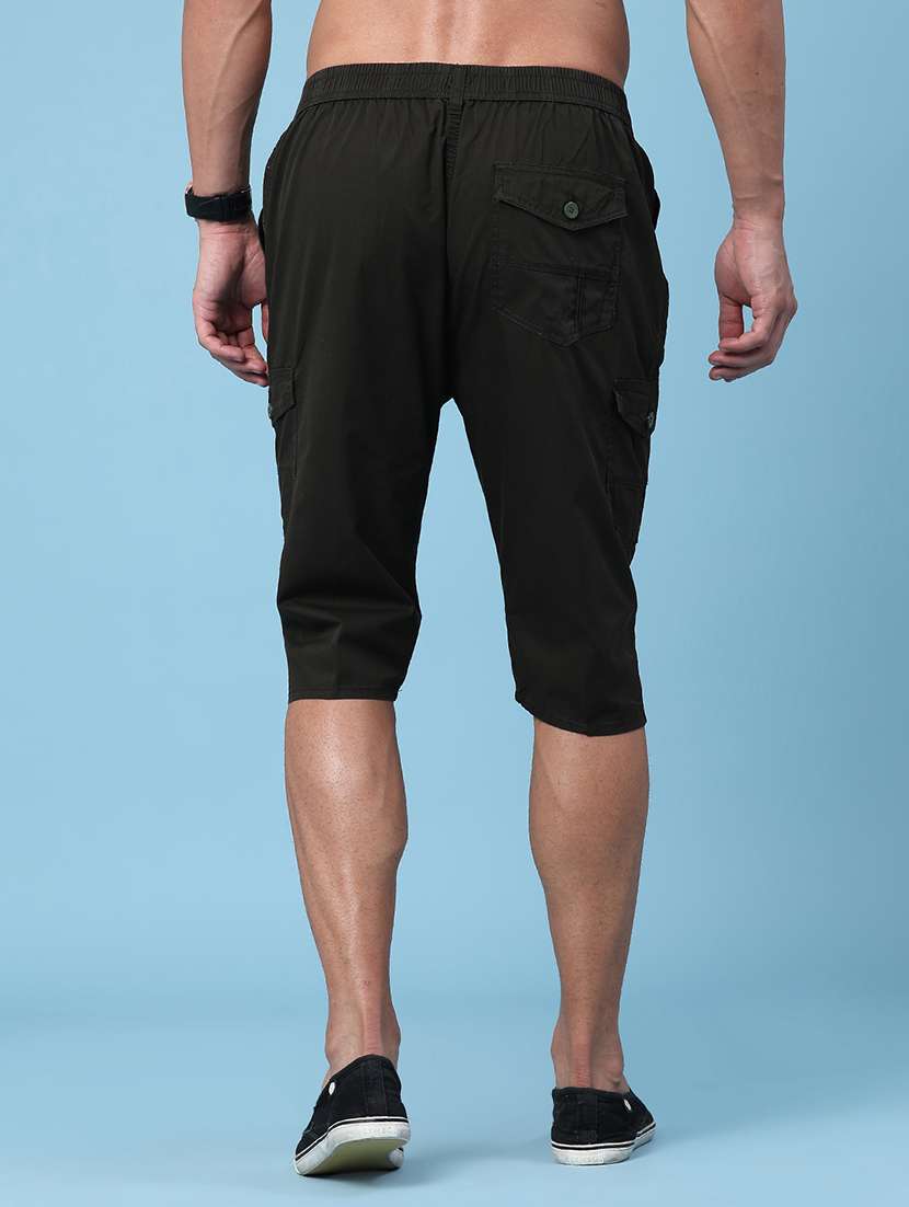 men solid mid rise cargo shorts - 22479675 -  Standard Image - 4