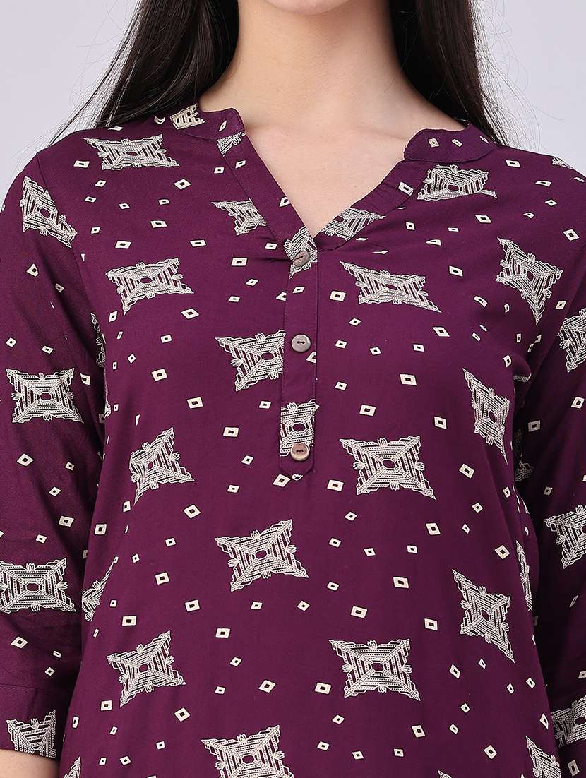 Women Printed Three Quarter Sleeve Kurta Palazzo Set - 22480500 -  Standard Image - 1
