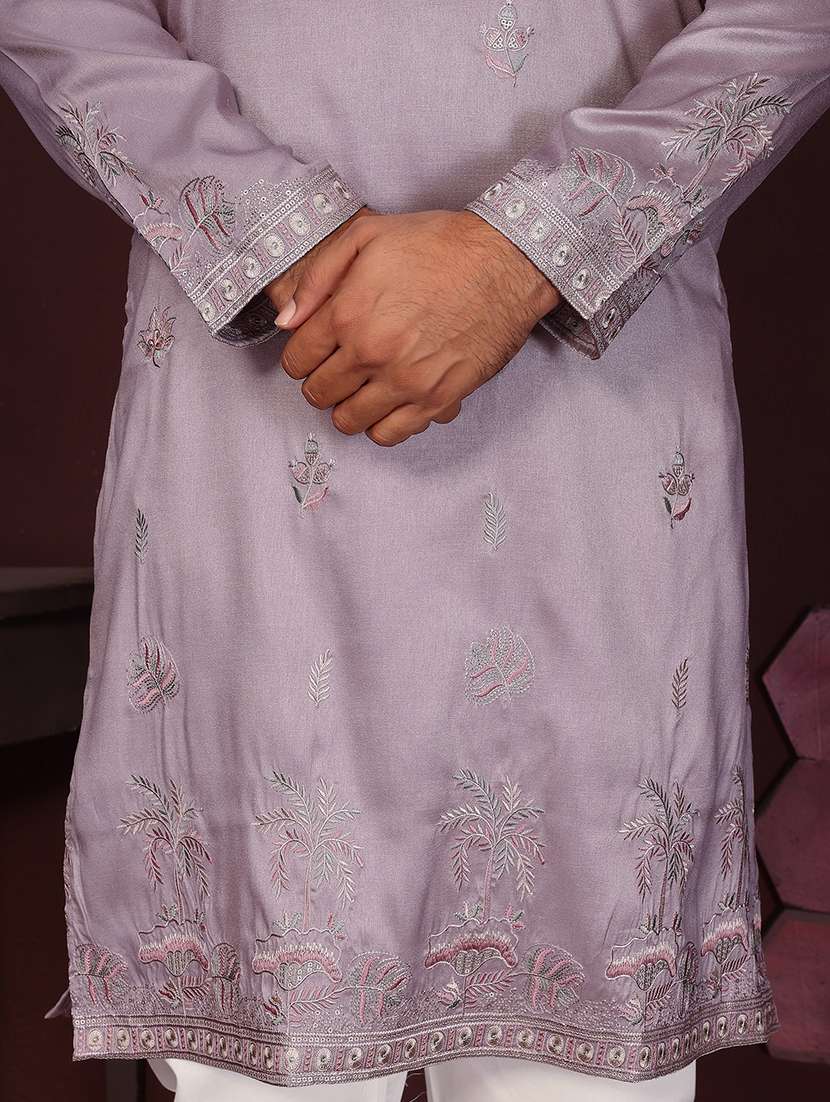 men solid with work mandarin neck long kurta - 22481567 -  Standard Image - 4