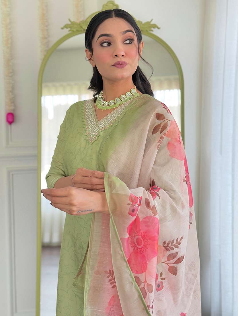 women printed three quarter sleeve kurta pant with dupatta set - 22481746 -  Standard Image - 1