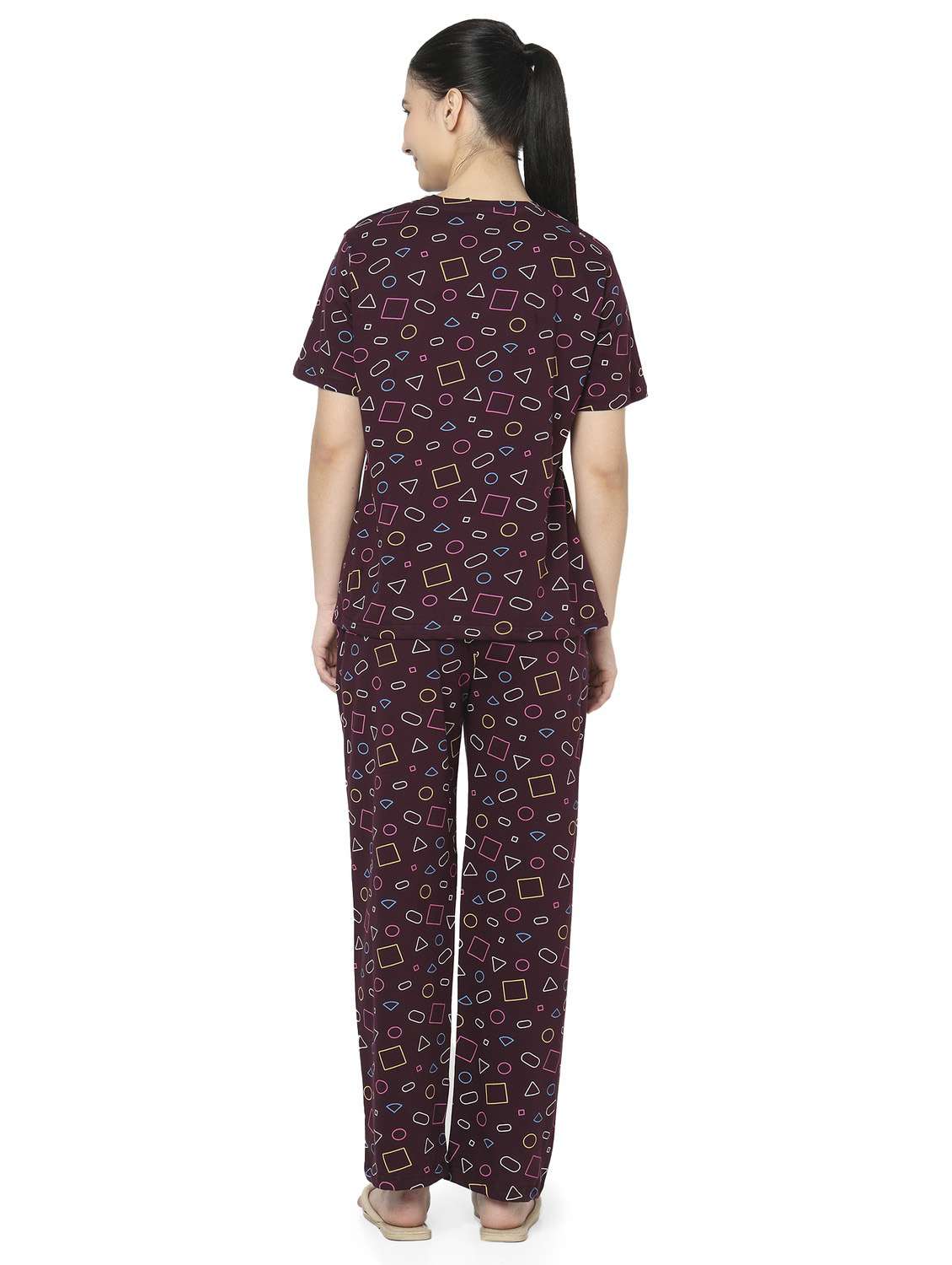 girls smarty pants maroon cotton abstract pyjama set - lounge wear - 22486091 -  Standard Image - 4