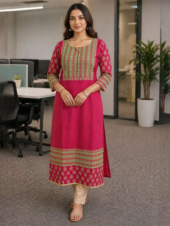 women printed three quarter sleeve straight kurta