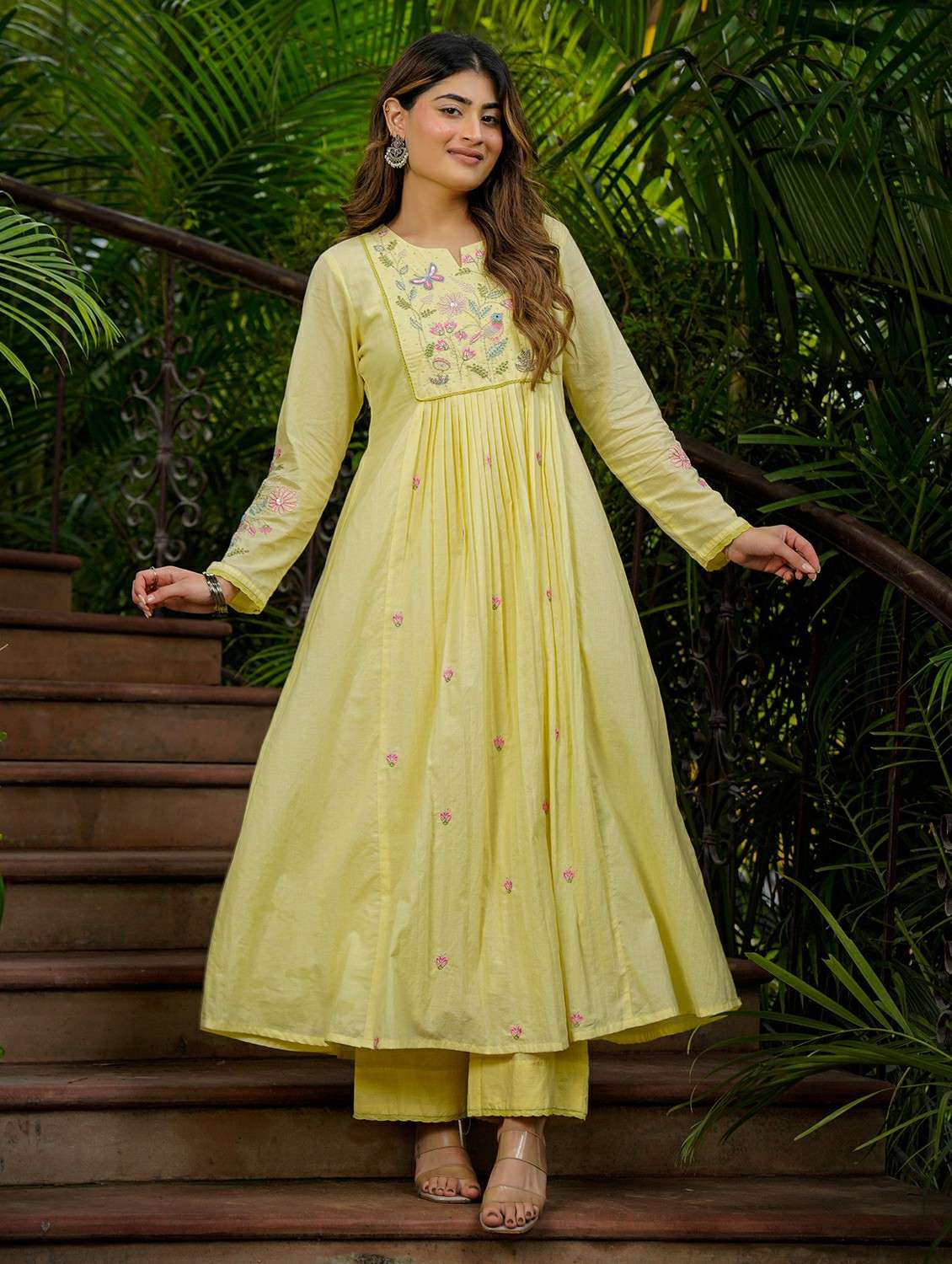 women solid with work long sleeve kurta pant with dupatta set - 22486286 -  Standard Image - 4