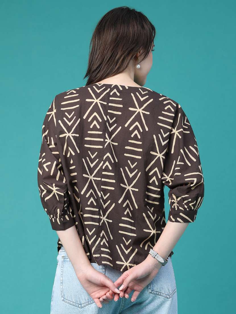 Women Printed Three Quarter Sleeves Regular Top - 22486667 -  Standard Image - 4
