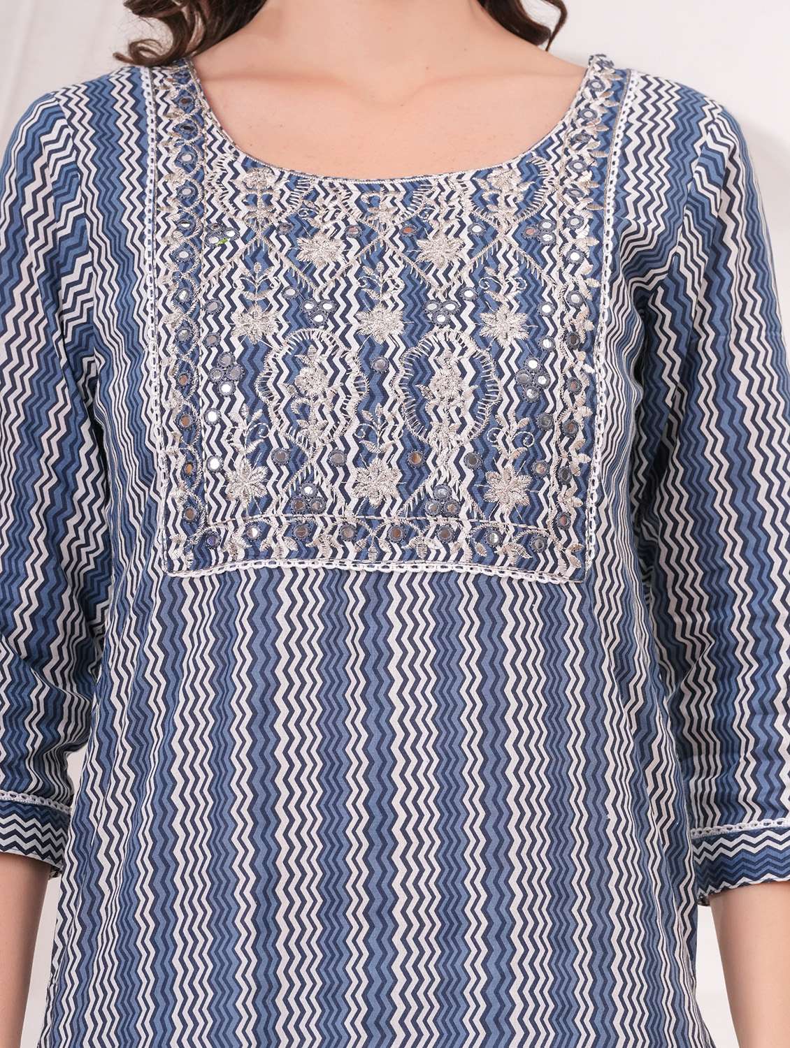 women printed three quarter sleeve straight kurta - 22486897 -  Standard Image - 1