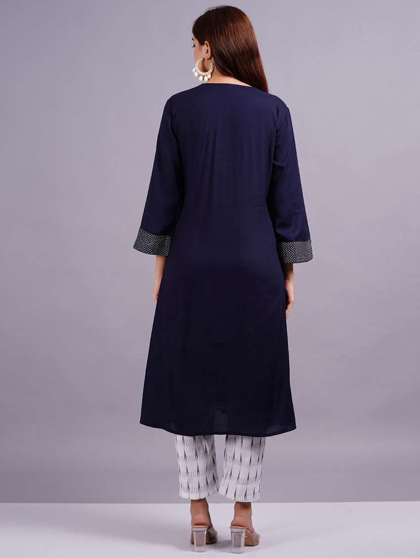 women solid three quarter sleeve a-line kurta - 22486903 -  Standard Image - 4