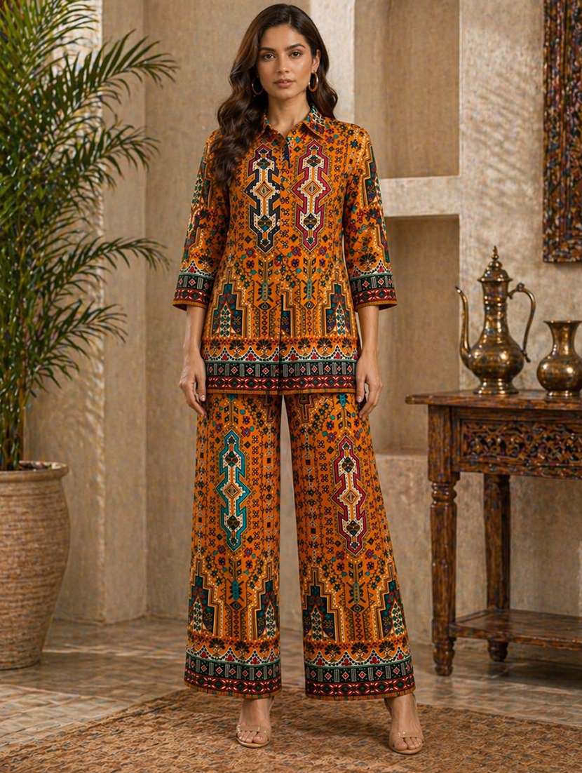 women printed three quarter sleeve shirt & trouser co-ord set