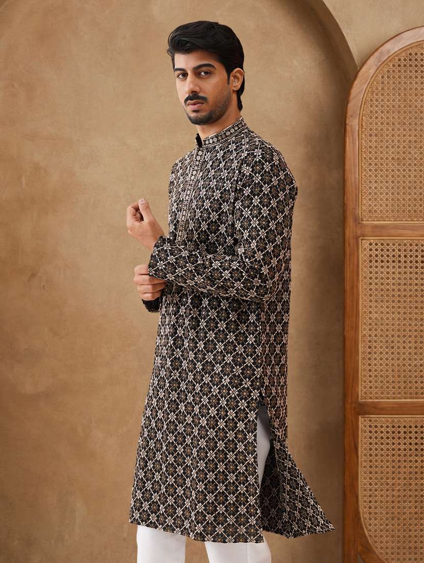 men solid with work mandarin neck long kurta - 22489373 -  Standard Image - 4